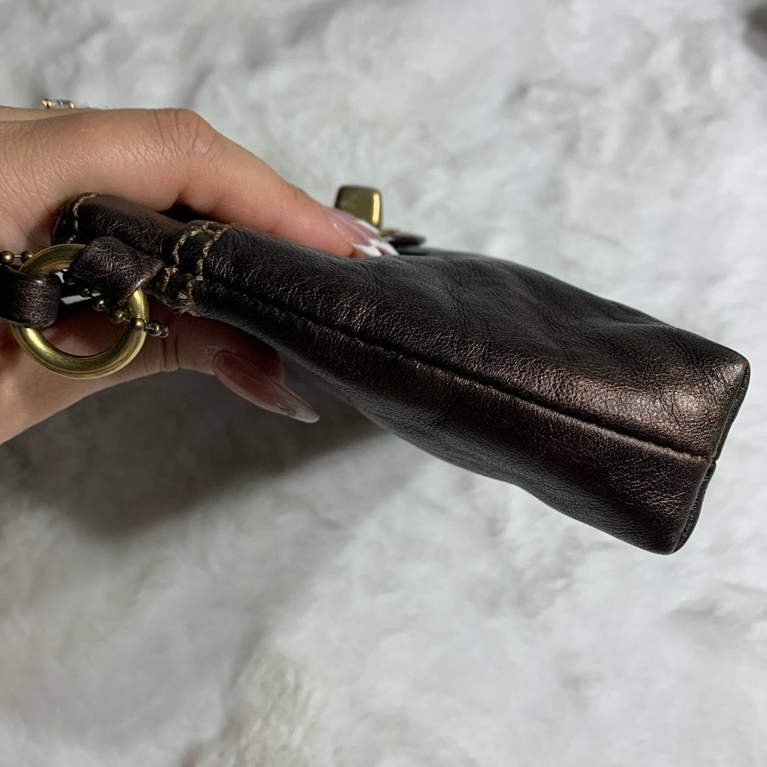 y2k COACH Bronze Turnlock Wristlet