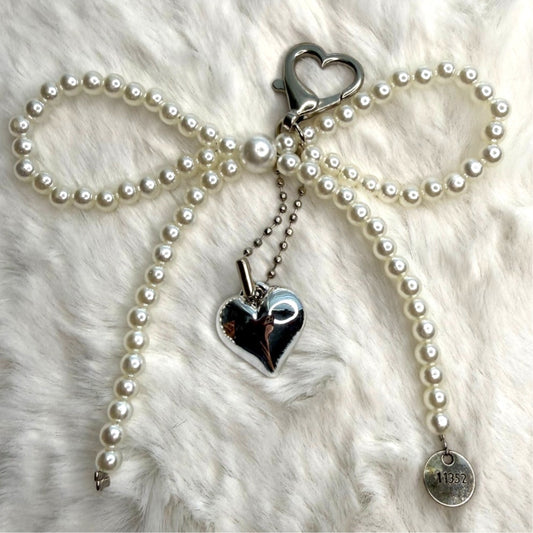 White Bowknot Heart Sweet Charm Pearl Bow Bag Charm Fashion Charm
