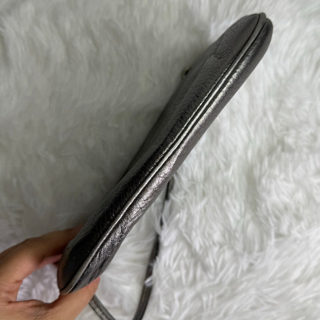 COACH Y2k Metallic Silver Long Double Zipper Wristlet