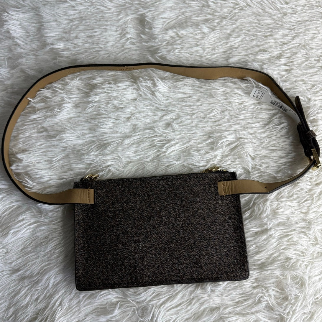 MICHAEL KORS Jet Set Brown Signature with Chain Belt Bag