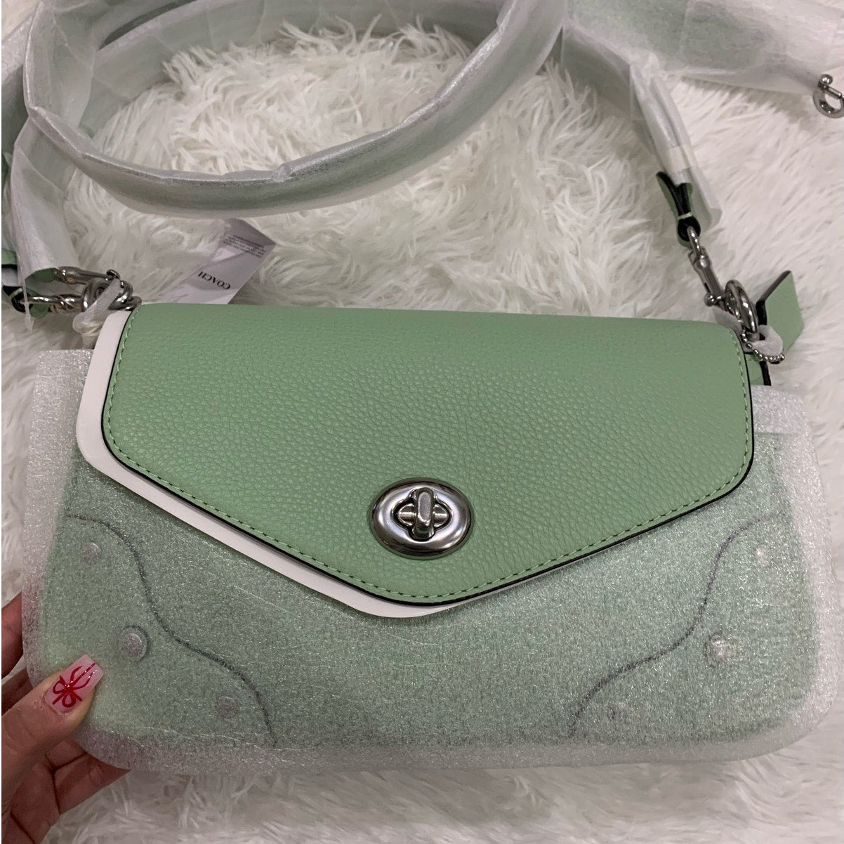 NWT COACH 2022 Millie Shoulder Bag