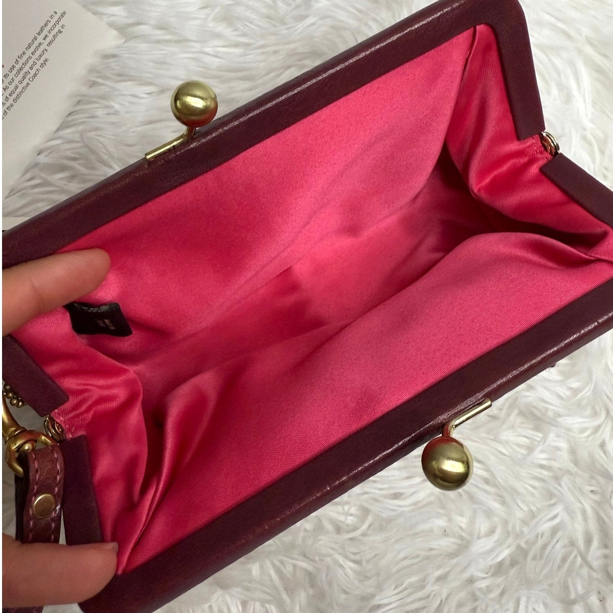 NWT COACH Hampton Houndstooth Kisslock Wristlet