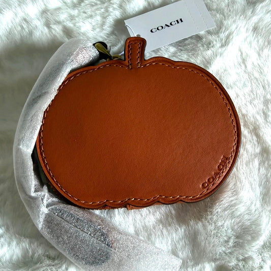 NWT Coach Pumpkin Coin Case Wristlet