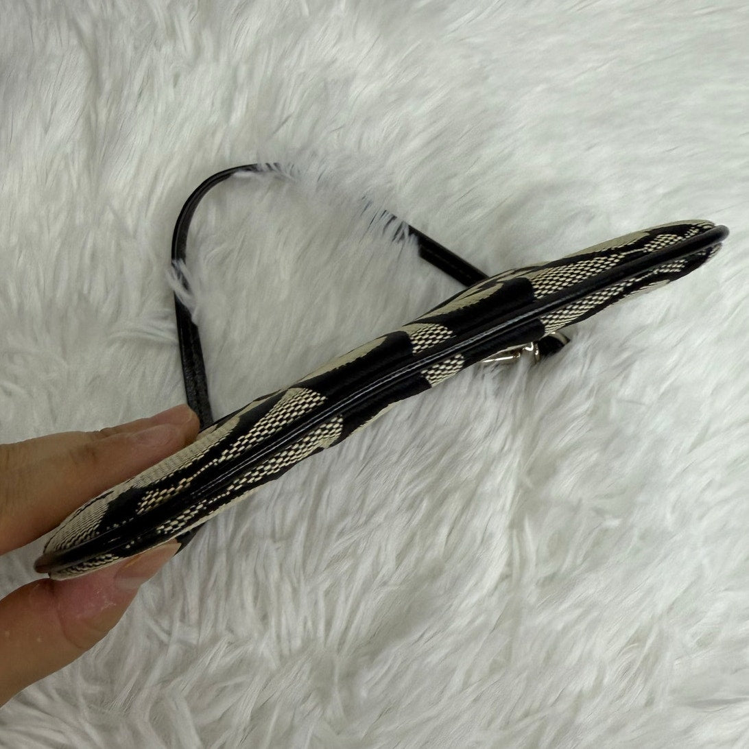 SALE COACH Black Gray Signature Canvas Wristlet