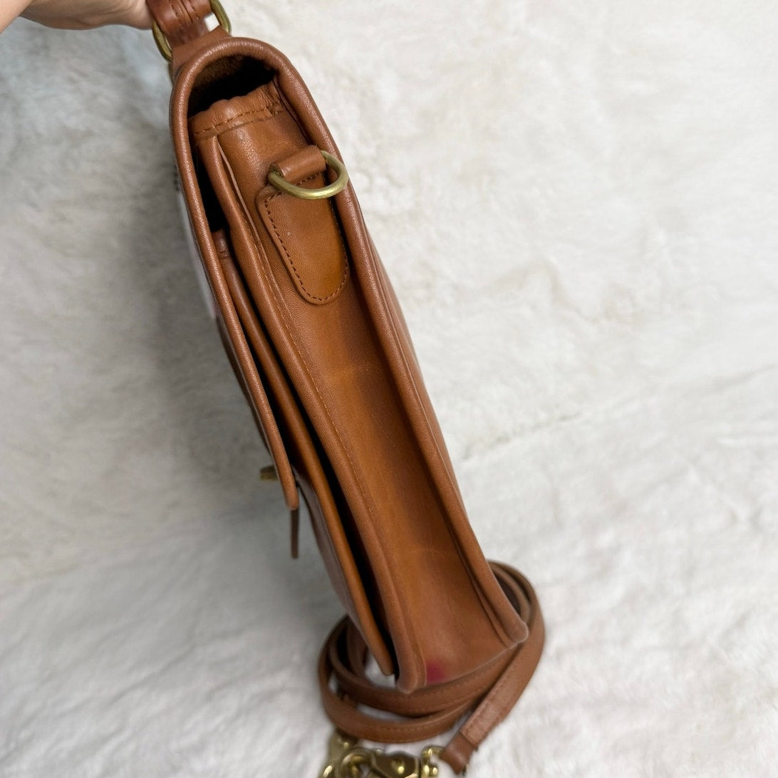 Vintage Coach 5130 Project Station British Tan Leather Crossbody Bag Purse