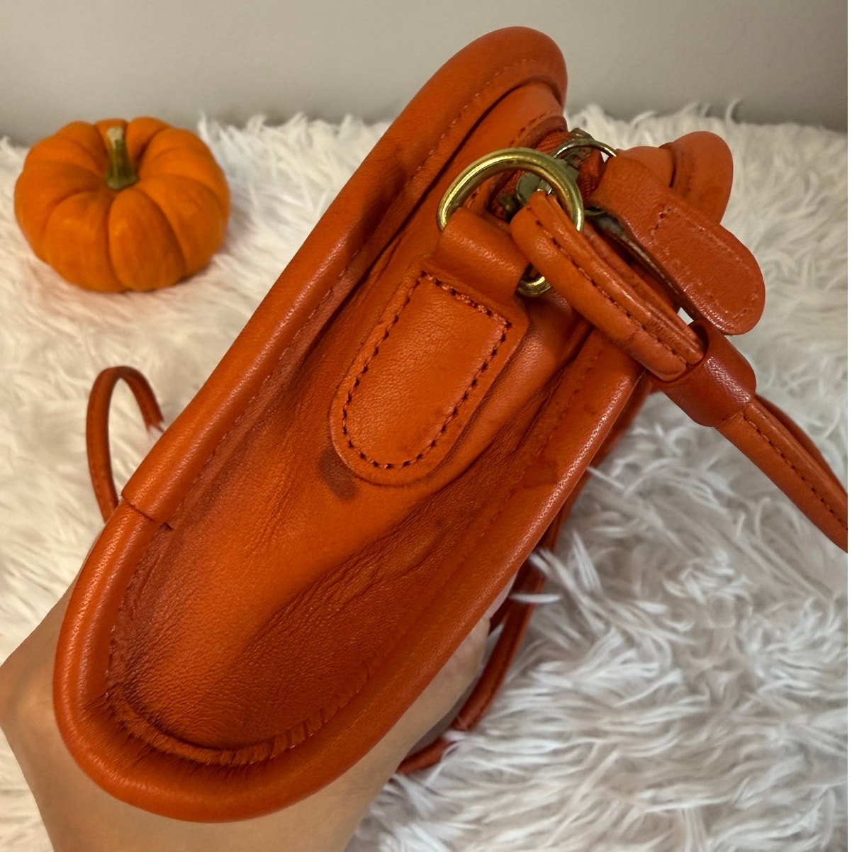 Vintage COACH Tangerine Abbie Bag 9017