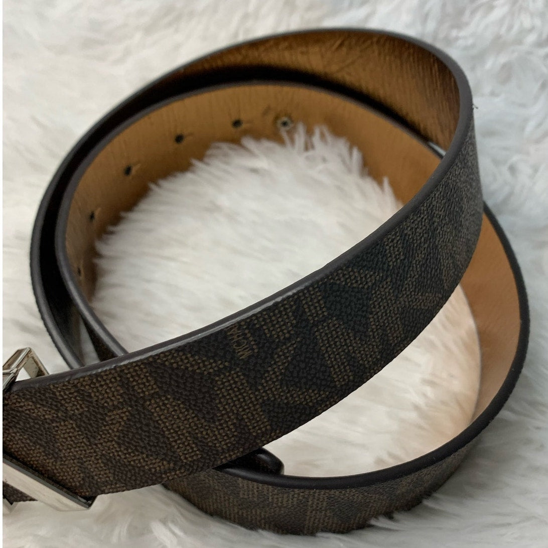 Michael Kors Size M Jet Set Signature Belt