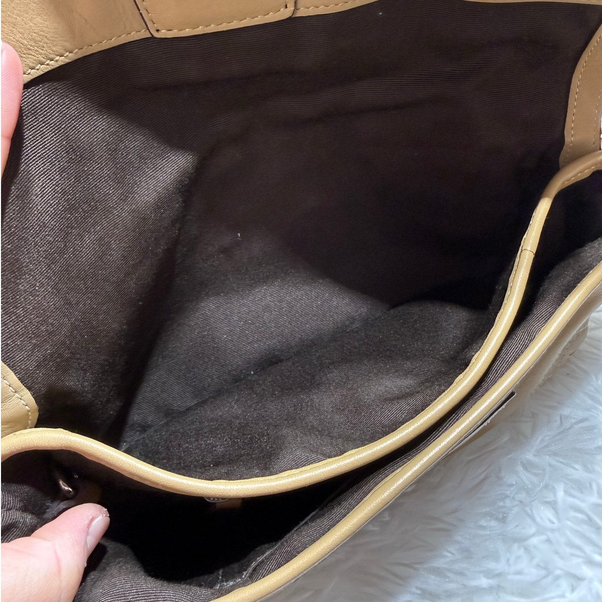 Vintage COACH Y2k Soho Saddle Tan Flap Shoulder Bag