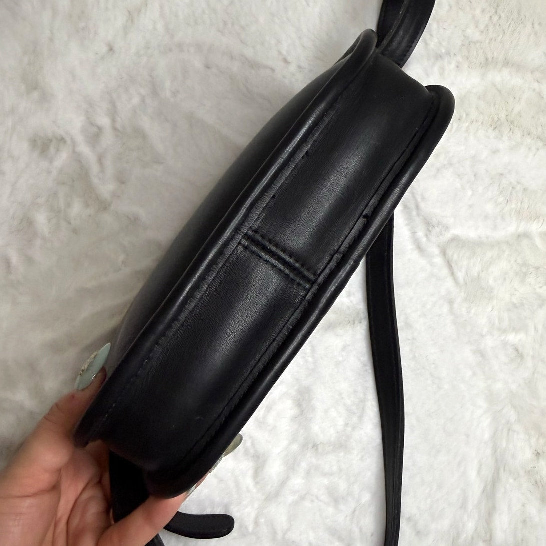 Vintage COACH Wendie Crossbody Bag 1998