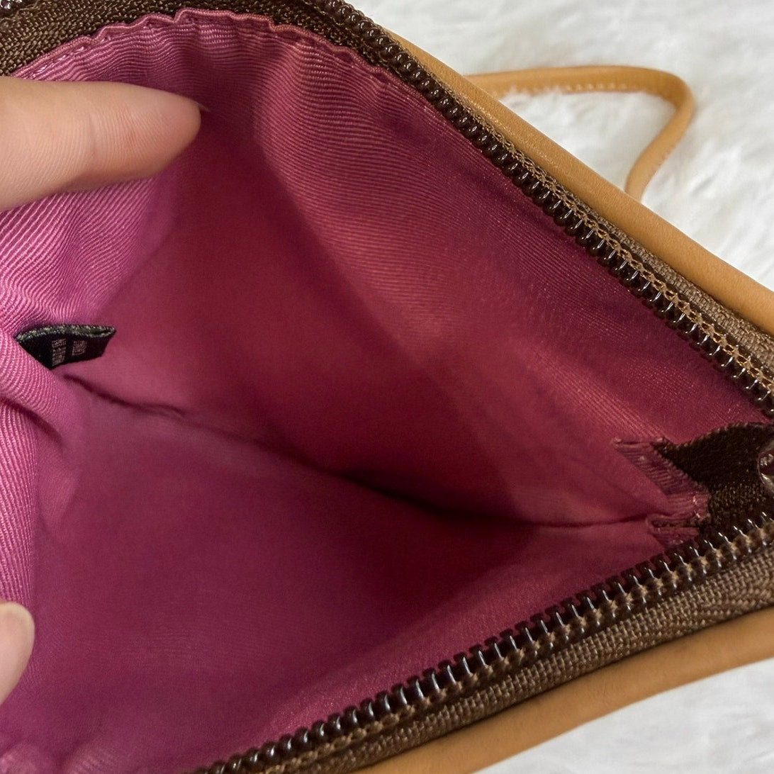 Sale y2k Coach Tan Cream Wristlet