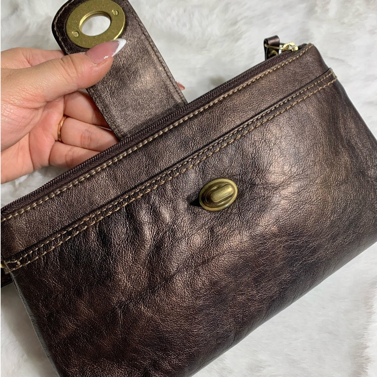 y2k COACH Bronze Turnlock Wristlet