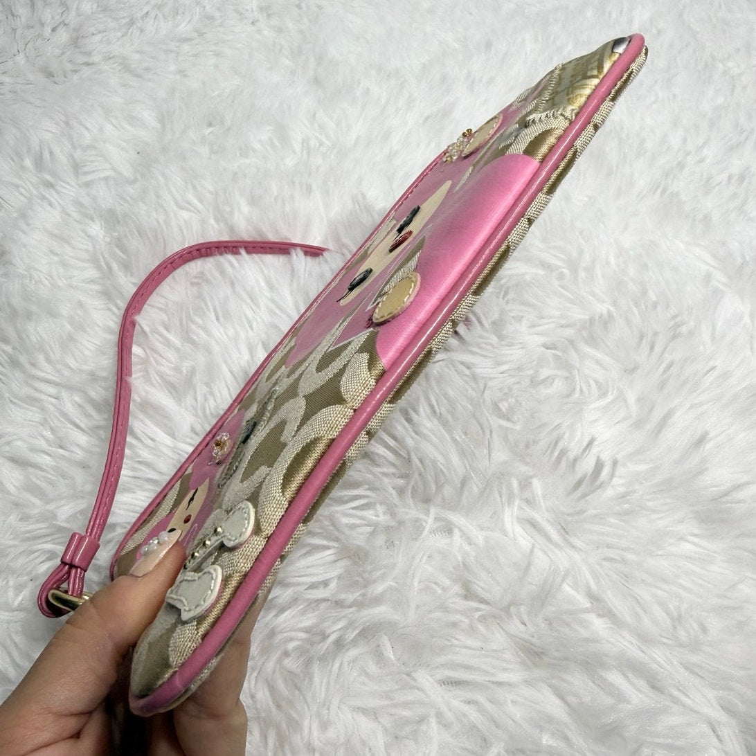 COACH y2k Rare Poppy Pinky Limited Edition Wristlet