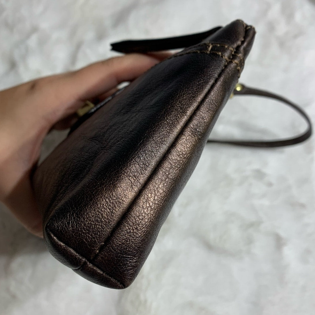 y2k COACH Bronze Turnlock Wristlet