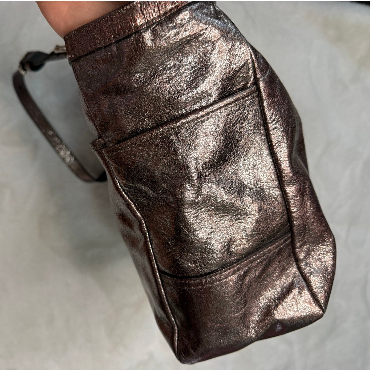 SALE COACH Copper F17722 East West Tote