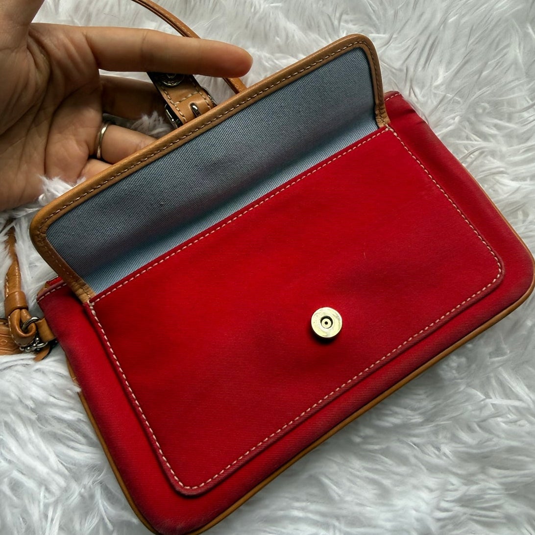Vintage COACH y2k Red 2 Toned Wristlet