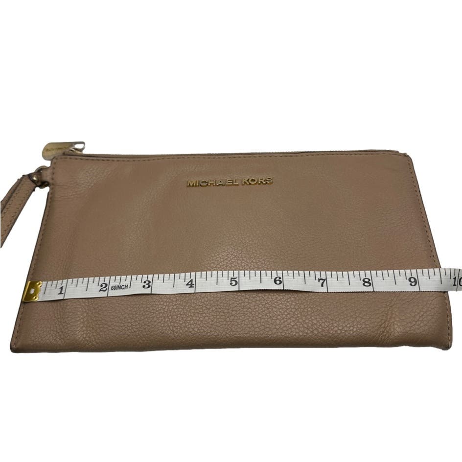 MICHAEL KORS Warm Taupe Large Wristlet with Card Slots