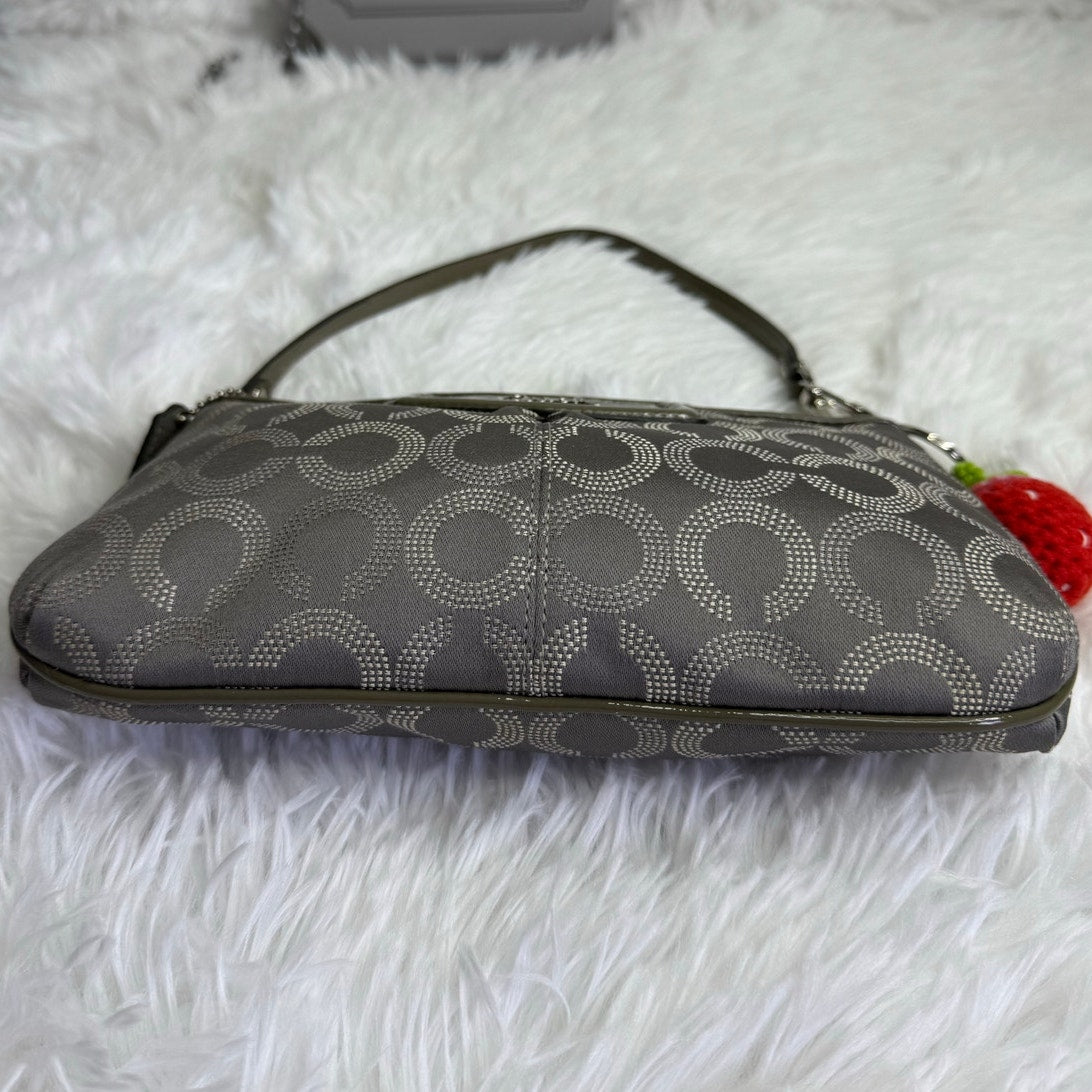COACH y2k Patent Leather Canvas Gray Signature Canvas Wristlet Mini Purse