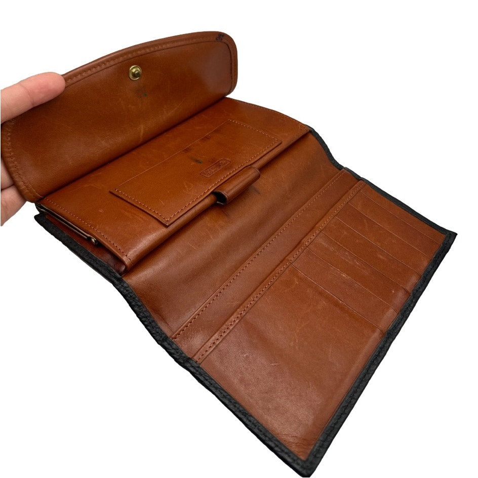 Vintage DOONEY & BOURKE Navy Kisslock Wallet