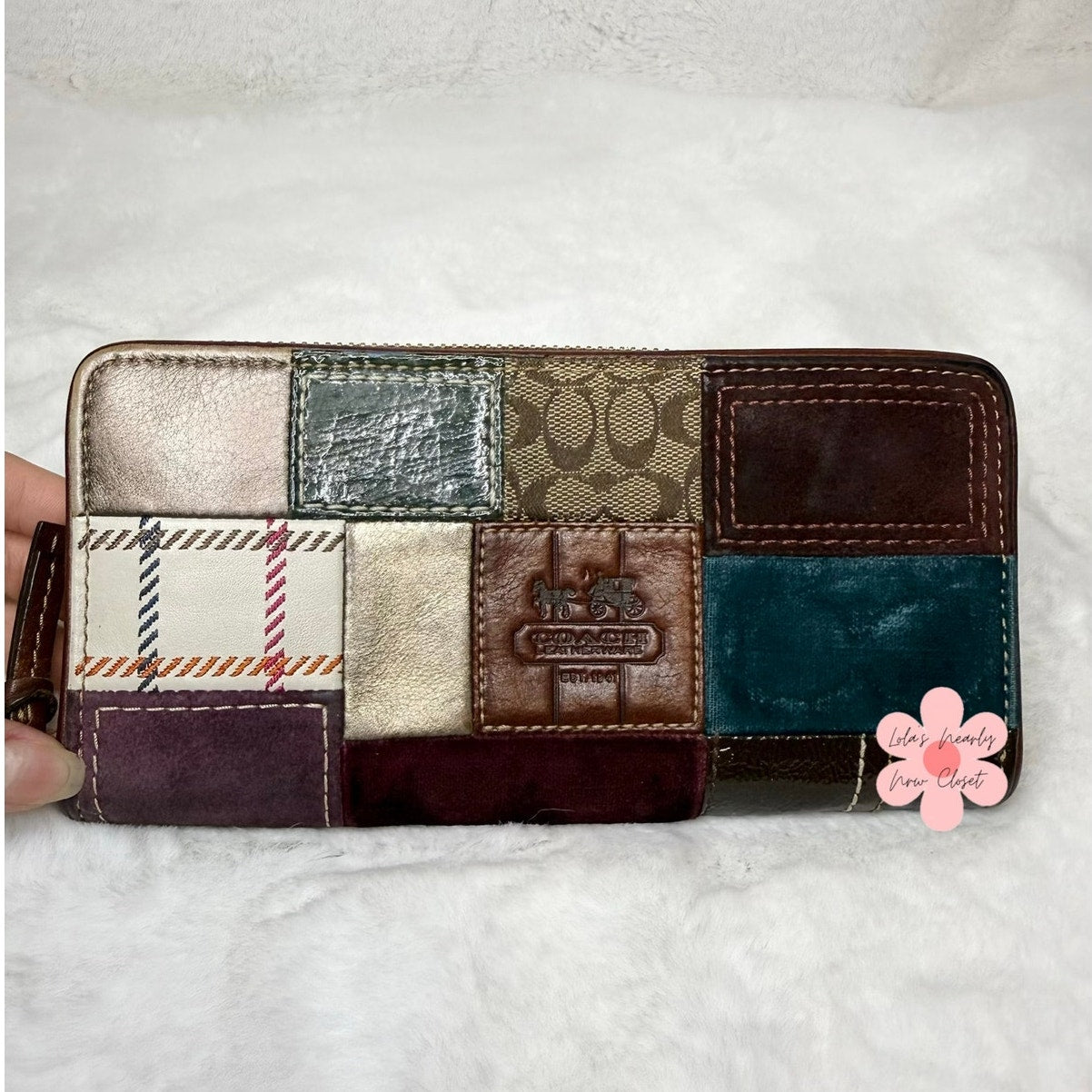 Y2k COACH Multi Patchwork Holiday Bleecker Accordion Zip Around Wallet
