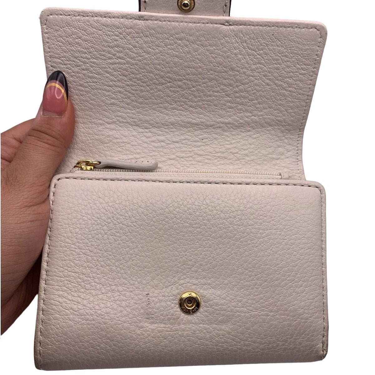 Michael Kors Ivory Med Wallet