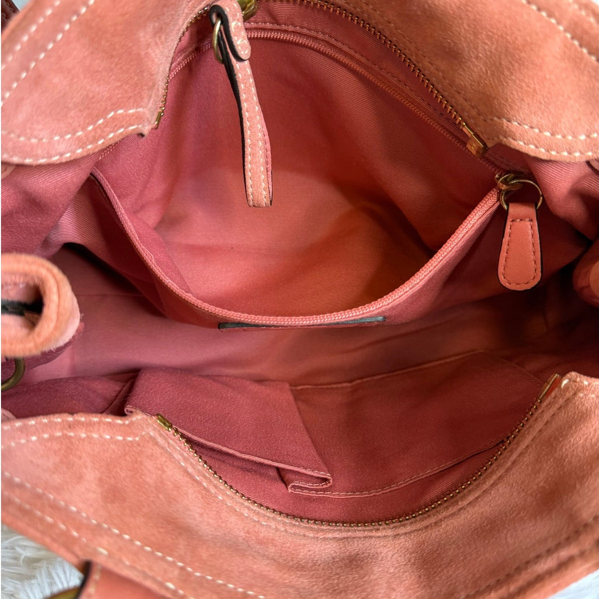 y2k COACH Vintage Soho Buckle Tan Suede Satchel Handbag