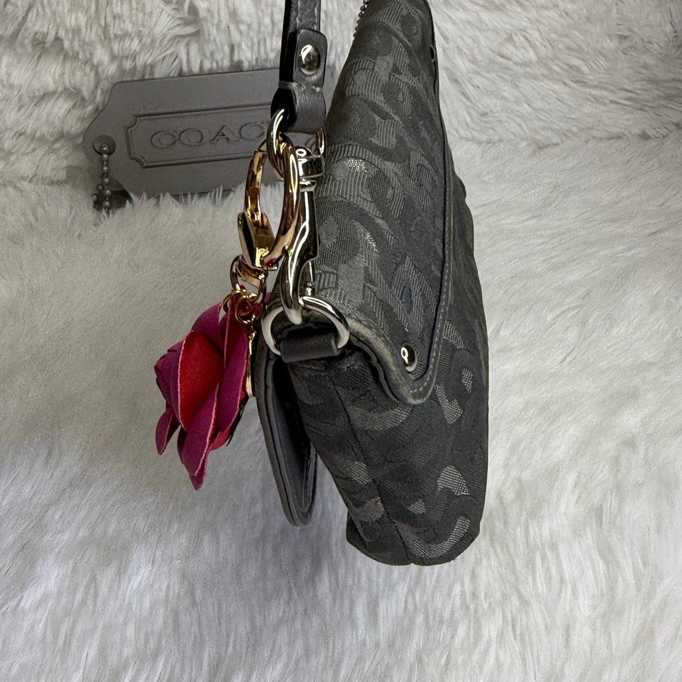 COACH y2k Kristin Op Art Gray & Silver Wristlet Mini Purse