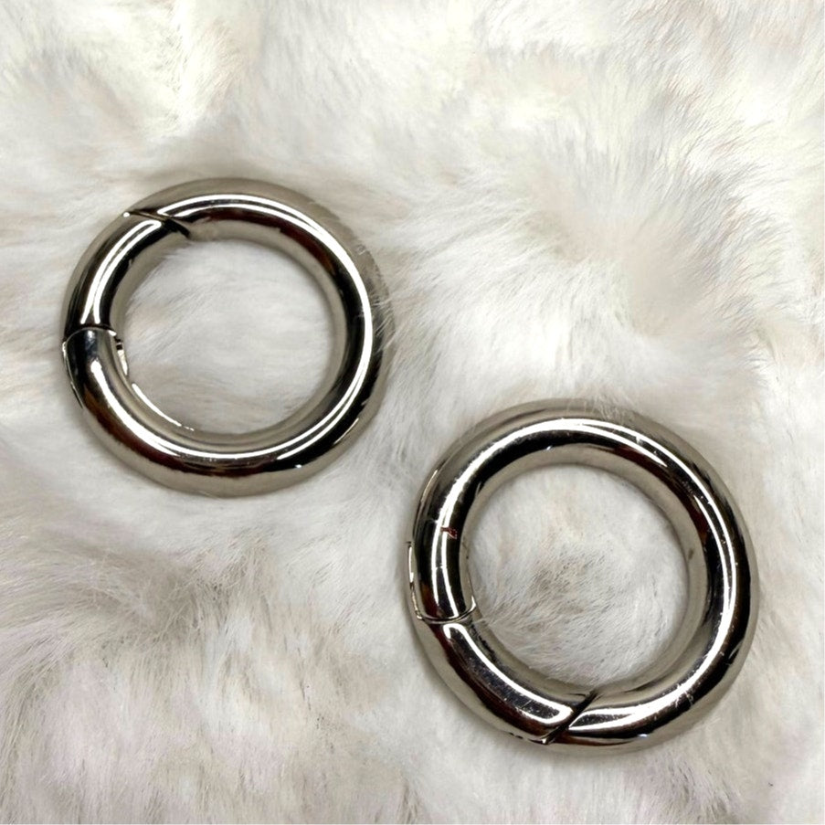 Set of Silver Spring Gate Rings Key Rings