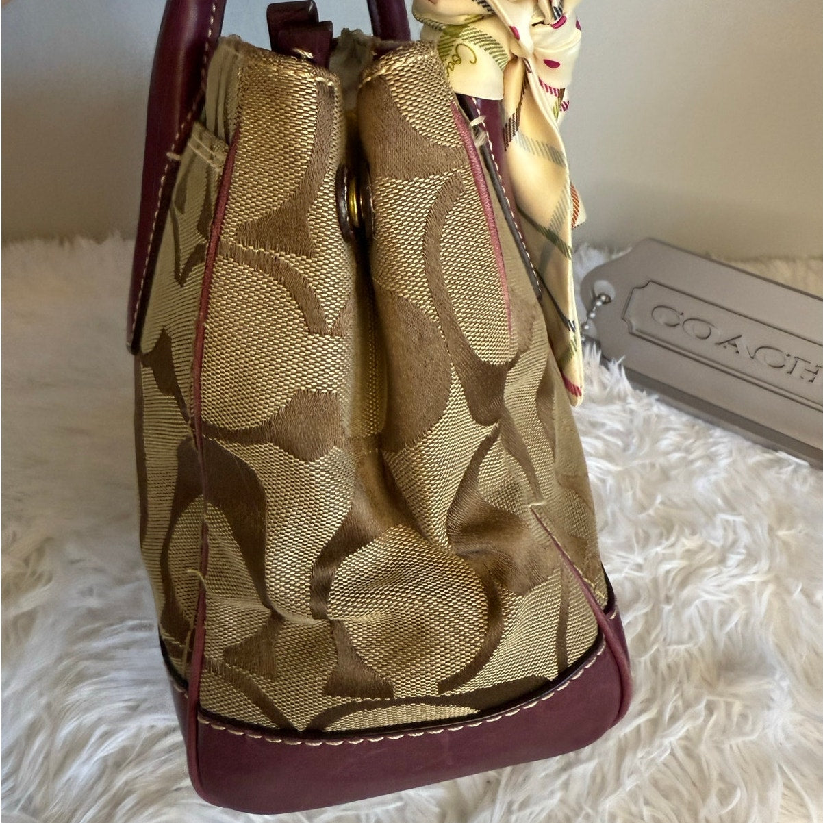 COACH 2010 Madeline Turnlock Signature Purple Brown Shoulder Bag Tote