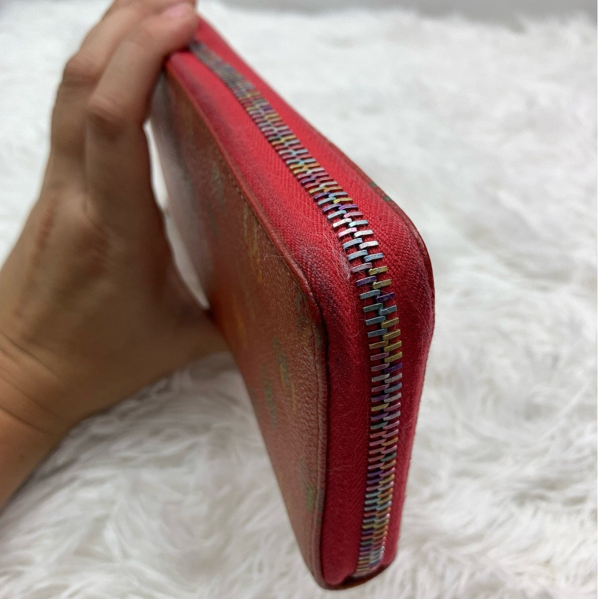 Vintage DOONEY & BOURKE y2k Rainbow Wallet
