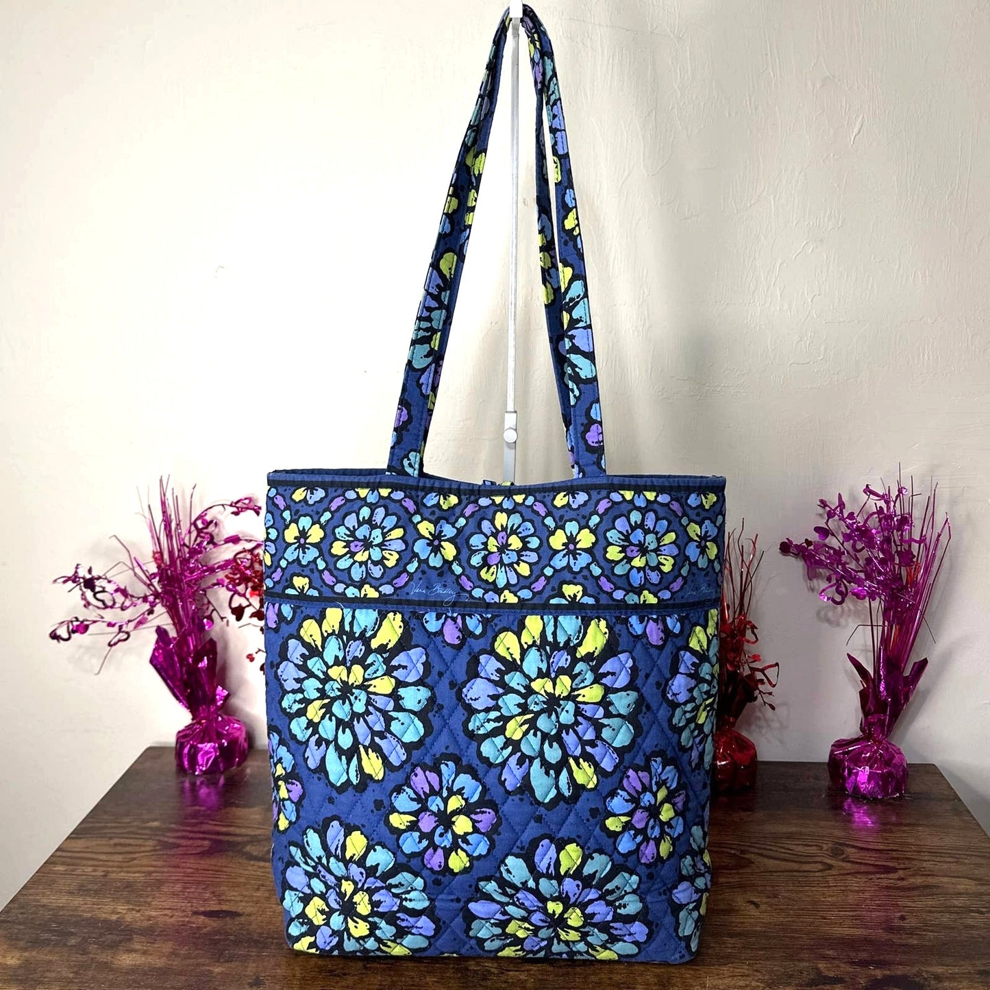 VERA BRADLEY Indigo Pop Blue Flower Tote