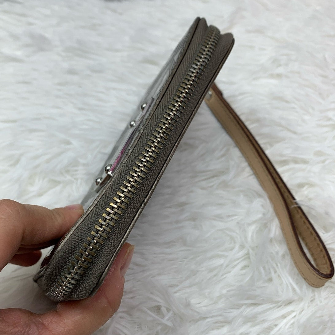 Michael Kors Metallic Wallet