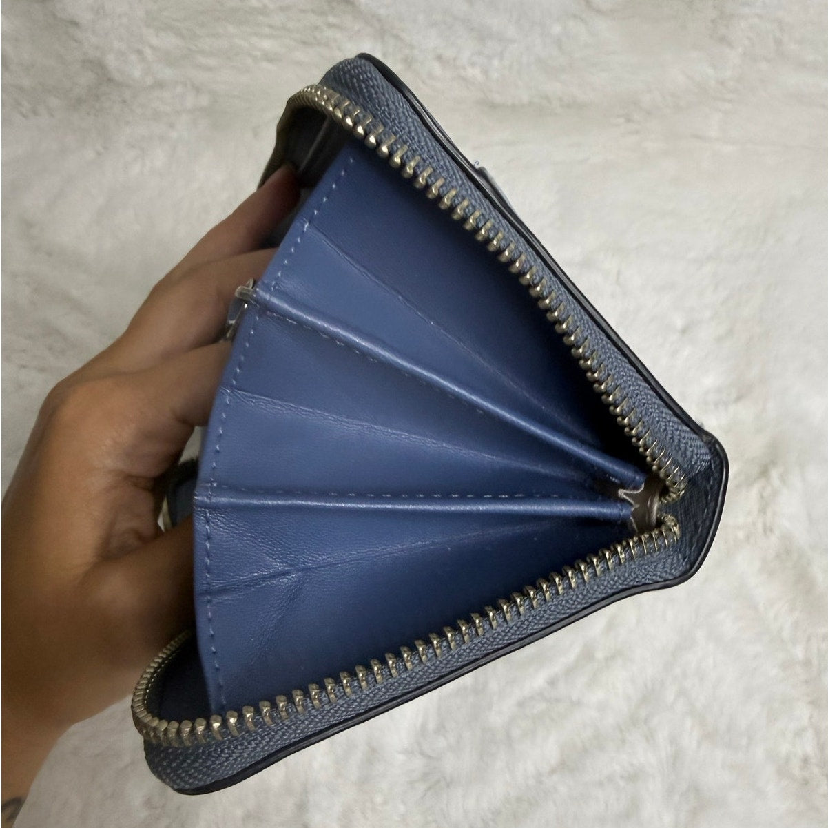KATE SPADE New York Blue and light Blue Cameron LG Zip Around Wallet