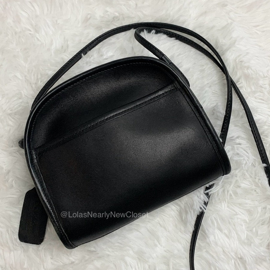 Vintage Coach 9017 Abby Black Shoulder Bag Crossbody