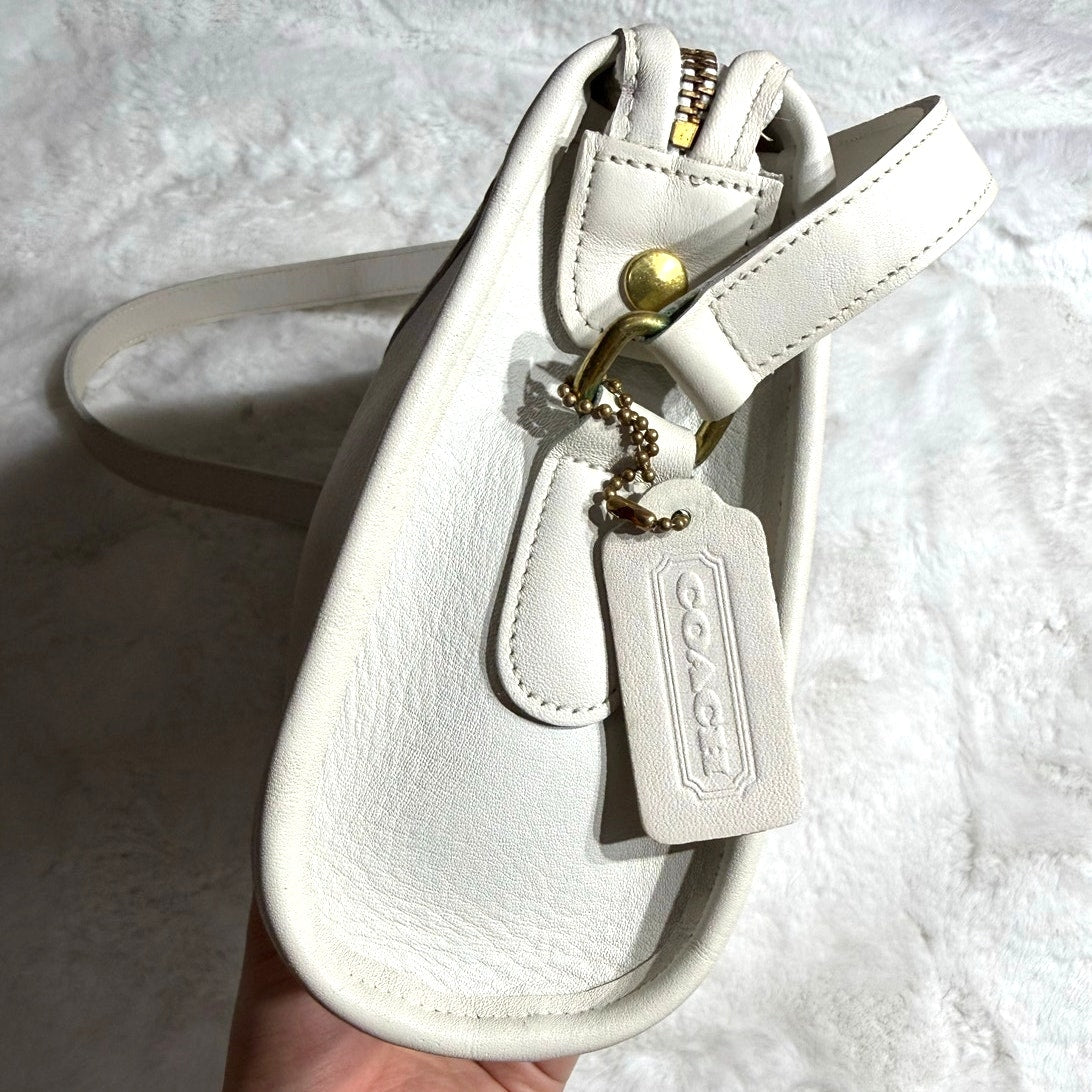 Vintage Coach 9944 Taylor White Crossbody