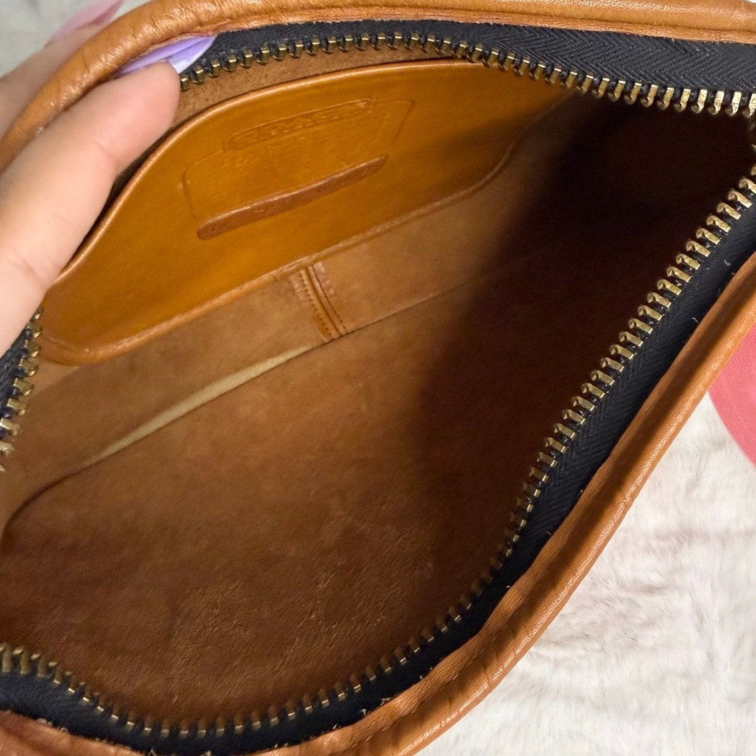 Vintage Coach Basic Bag New York City
