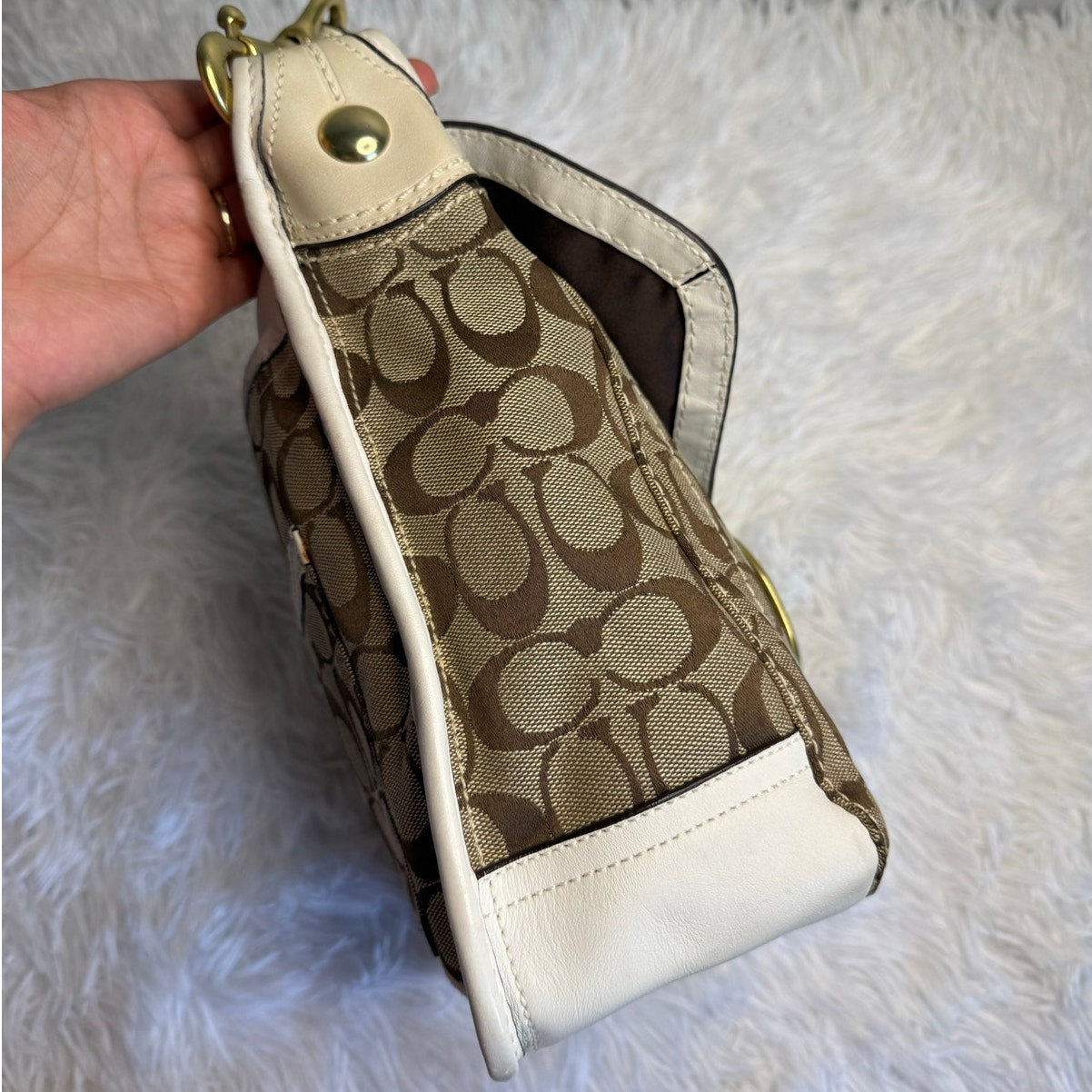 y2k COACH 2007 Bleeker 11434 Brown Bone Canvas Flap Shoulder Bag