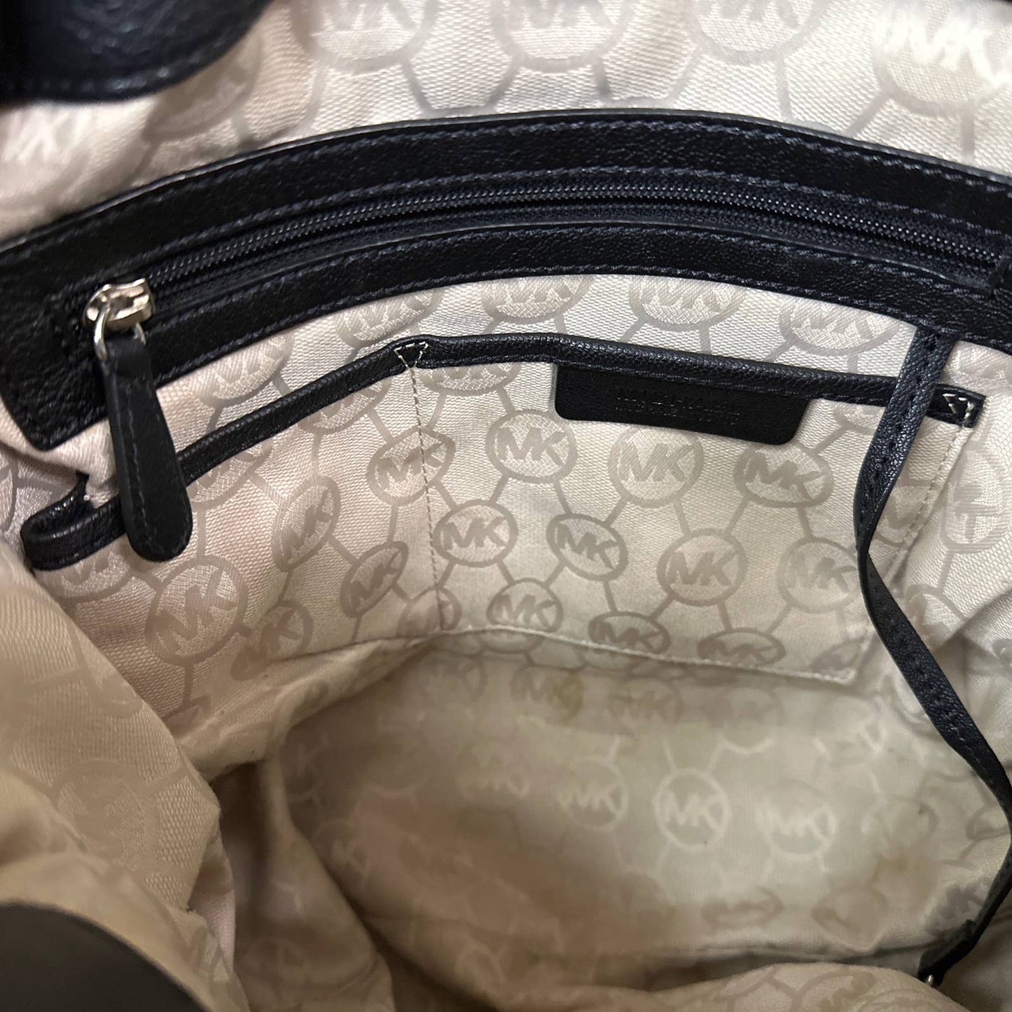 MICHAEL KORS Black Hamilton Top Handle / Shoulder bag