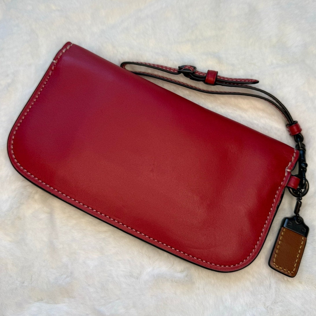 Clutch 209 CHF Glovetanned Leather Clutch Wristlet