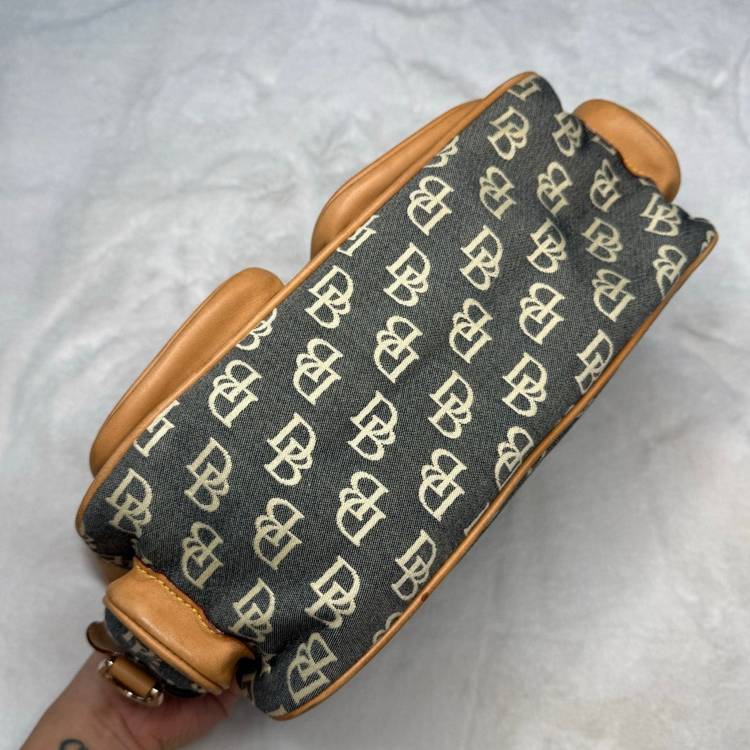 y2k DOONEY & BOURKE Vintage Double Pocket Shoulder Bag