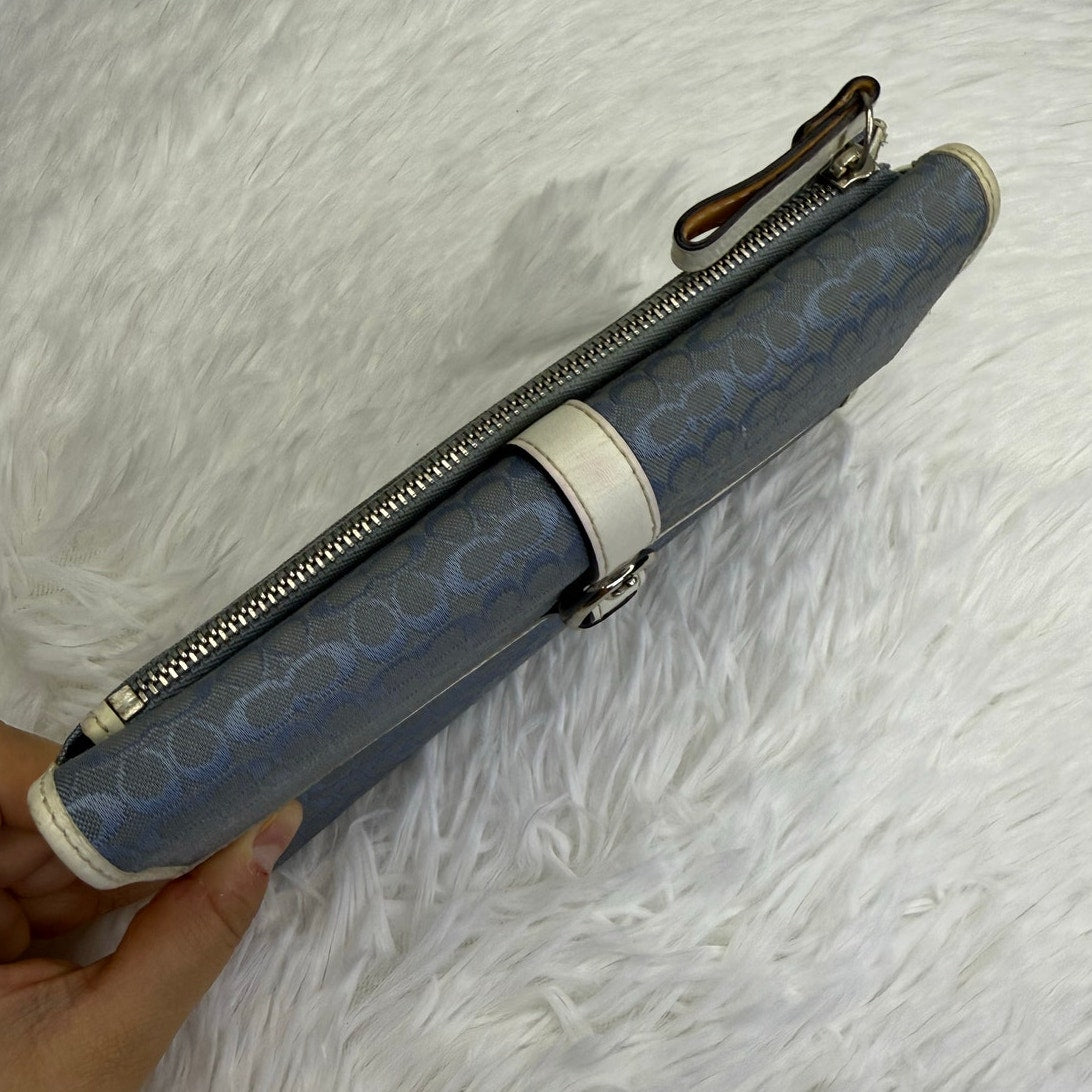 Vintage COACH y2k Blue Soho Signature Wallet