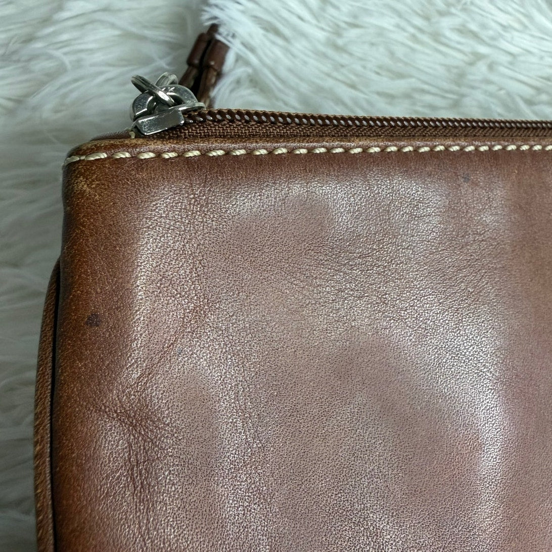 y2k COACH Leatherware Brown Wristlet