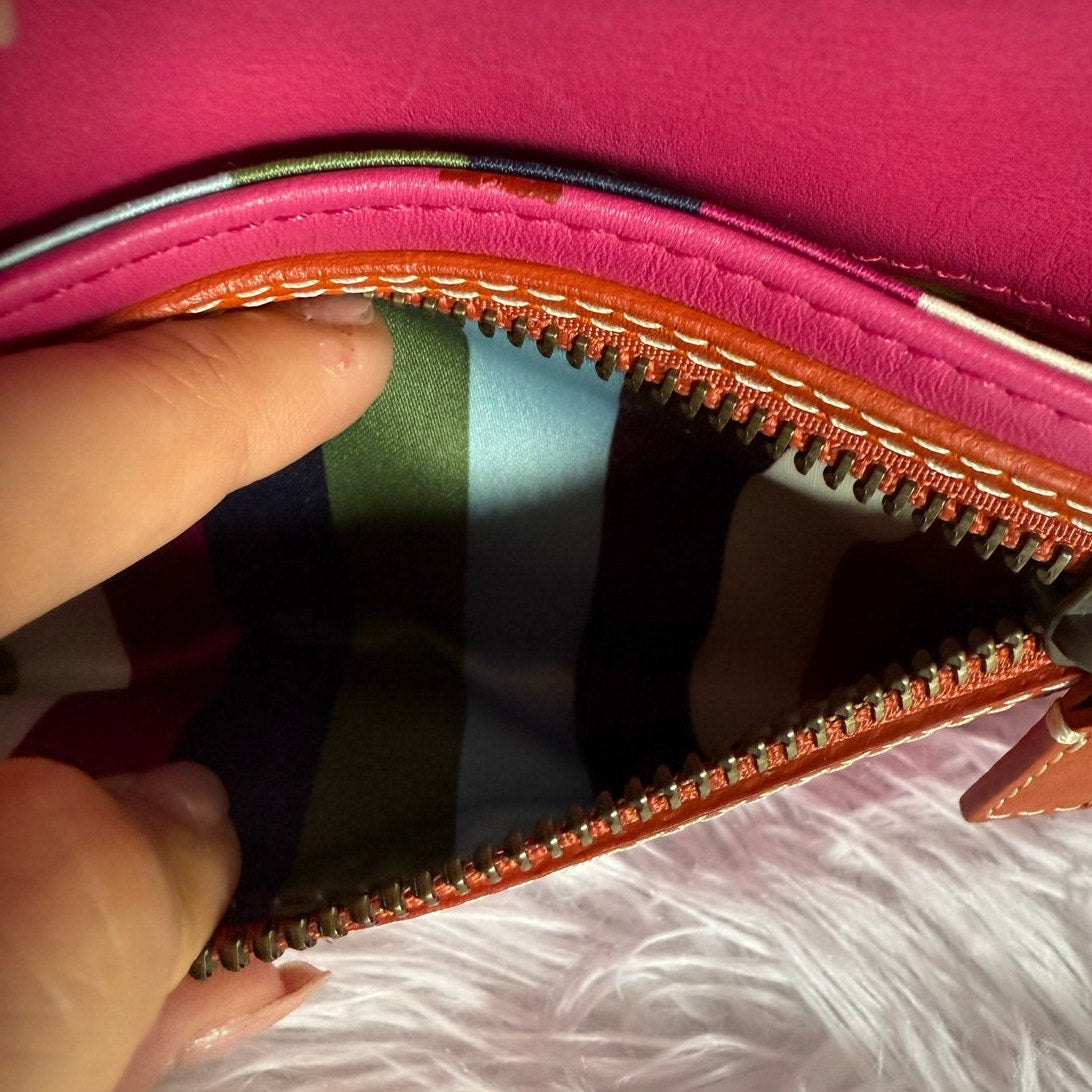 Rare y2k COACH Vintage Legacy Clutch Wristlet