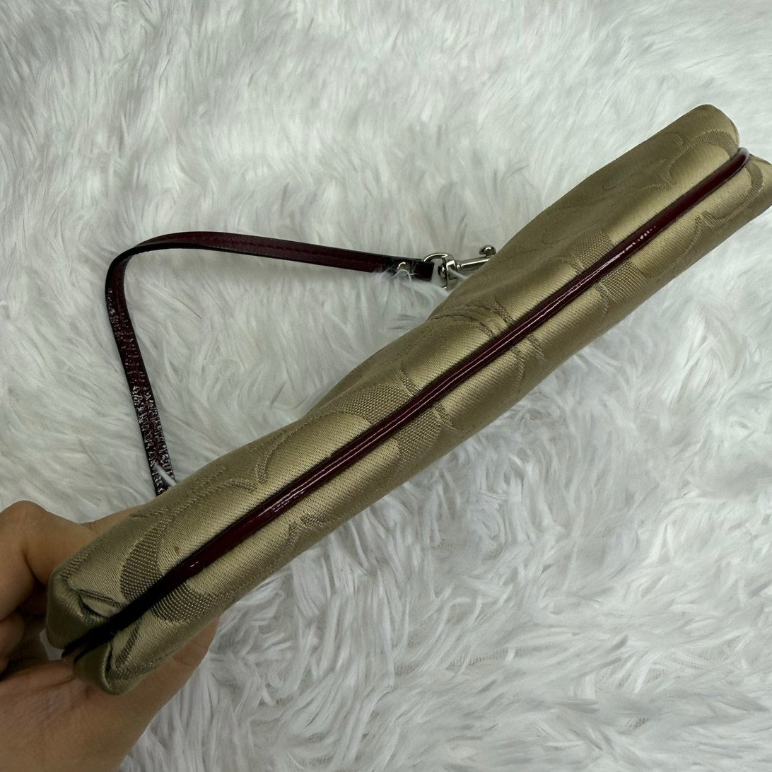 COACH y2k Brown Burgundy Signature Wristlet w/ Card Slots