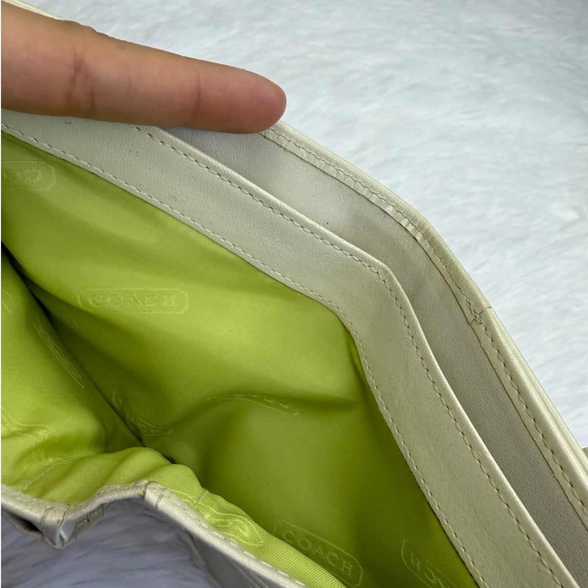 Vintage COACH y2k Lime Wallet