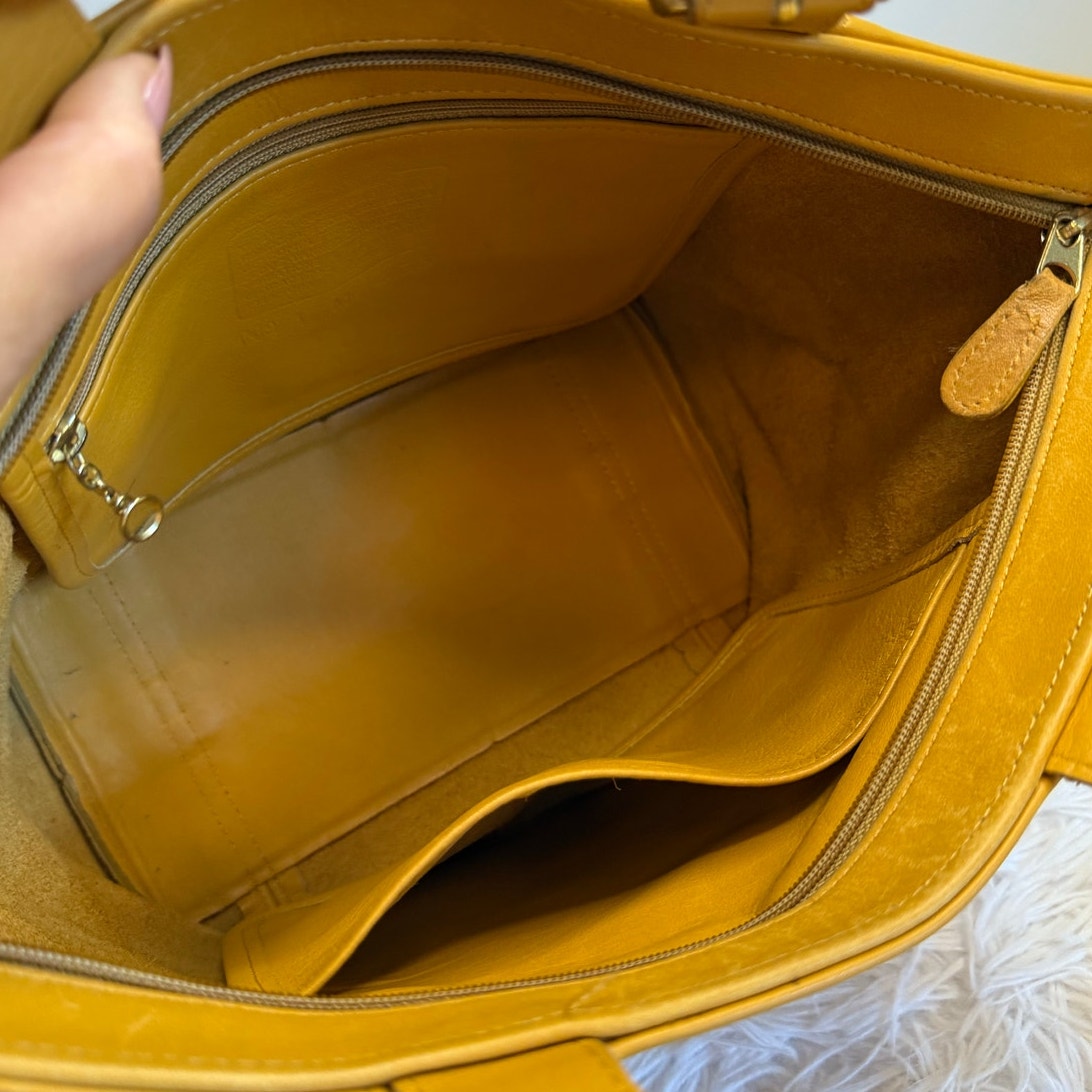 Vintage COACH Waverly 4133 Costa Rica Top Handle Handbag