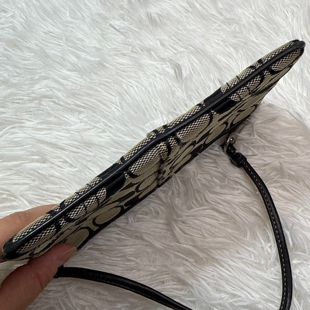 COACH Black Gray Signature Canvas Wristlet