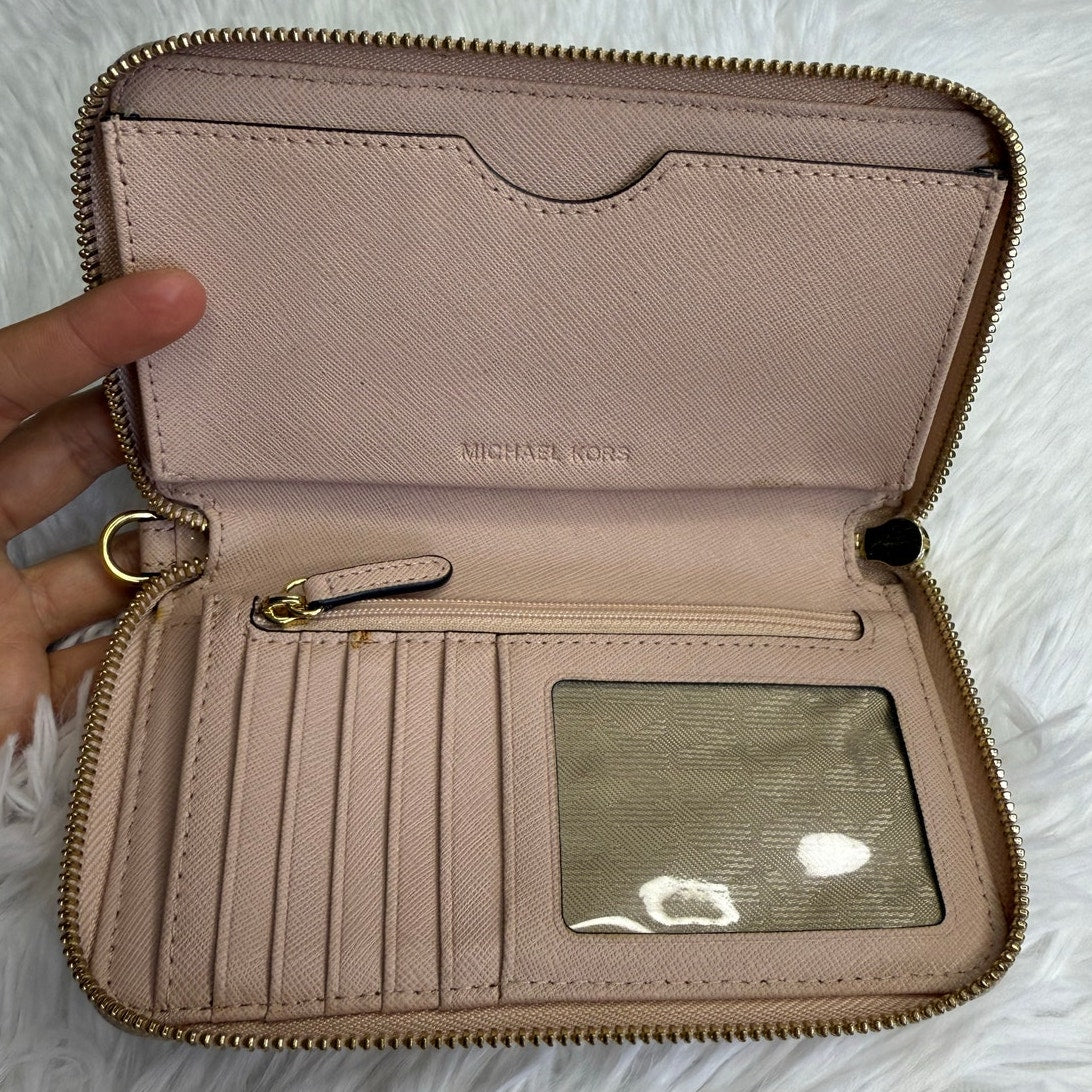 Michael Kors Zip Around Wallet