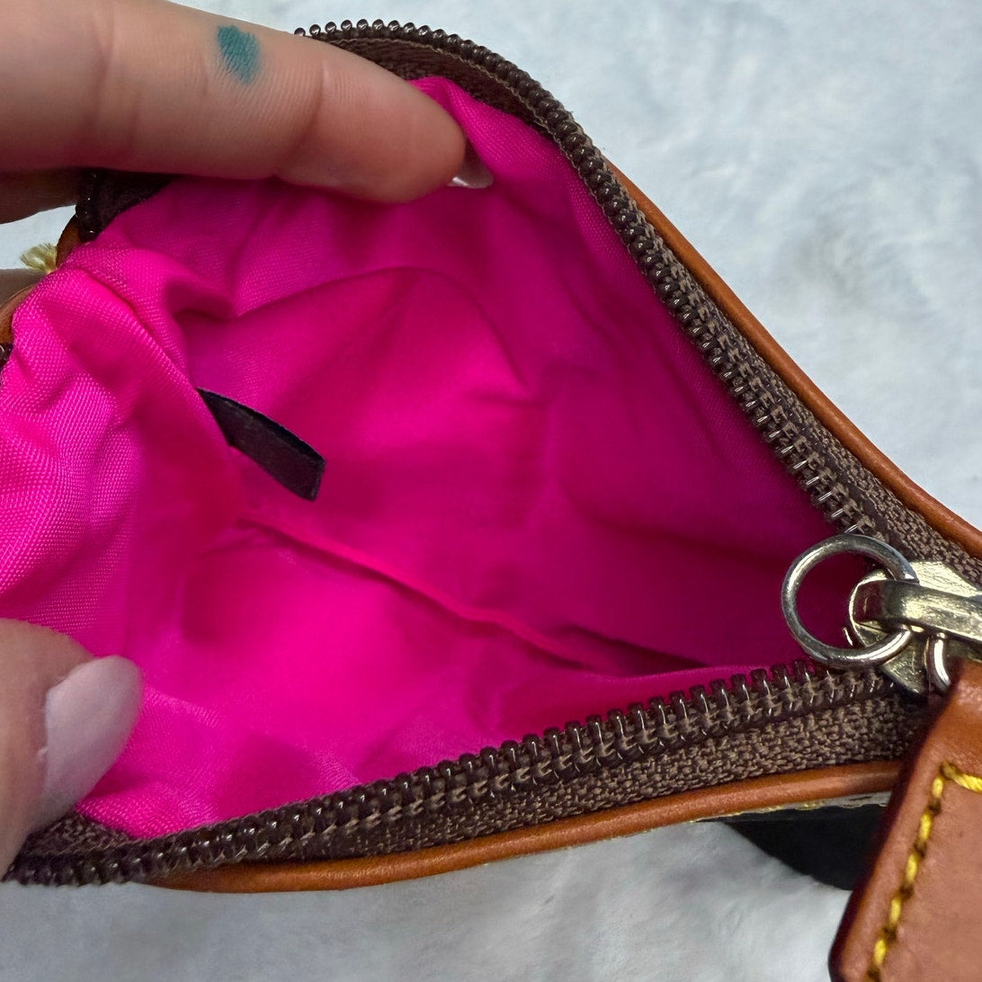 DOONEY & BOURKE Nyon Black Pouch