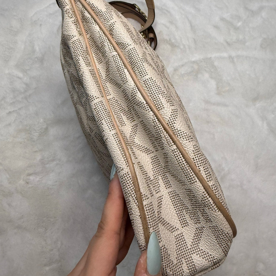 SALE Michael Kors Shoulder Bag Jet Set Monogram White Tan Signature Crossbody