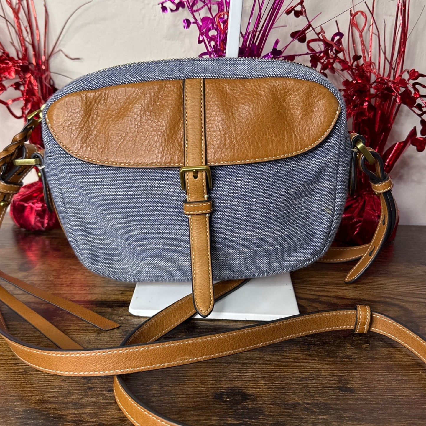 SALE FOSSIL Denim Kendall Crossbody Chambray